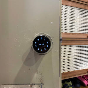 Ổ khóa vân tay tay nắm tròn DR-058