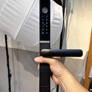 Khóa vân tay thông minh DR - 001